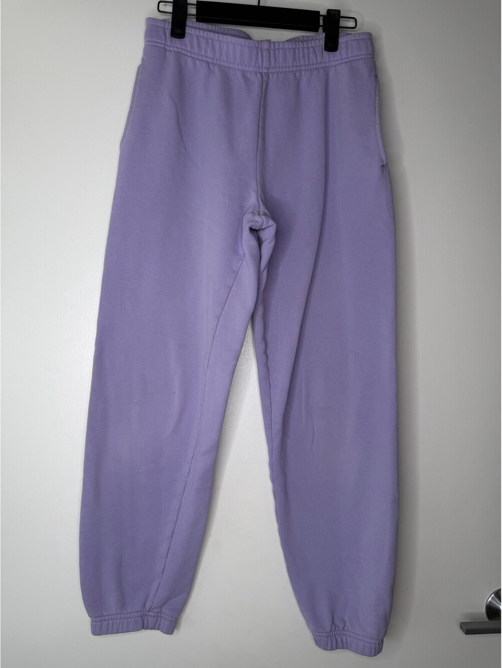 TNA Aritzia Cozy Fleece Boyfriend Fit Sweatpants Lavender Purple Sz Small Lilac